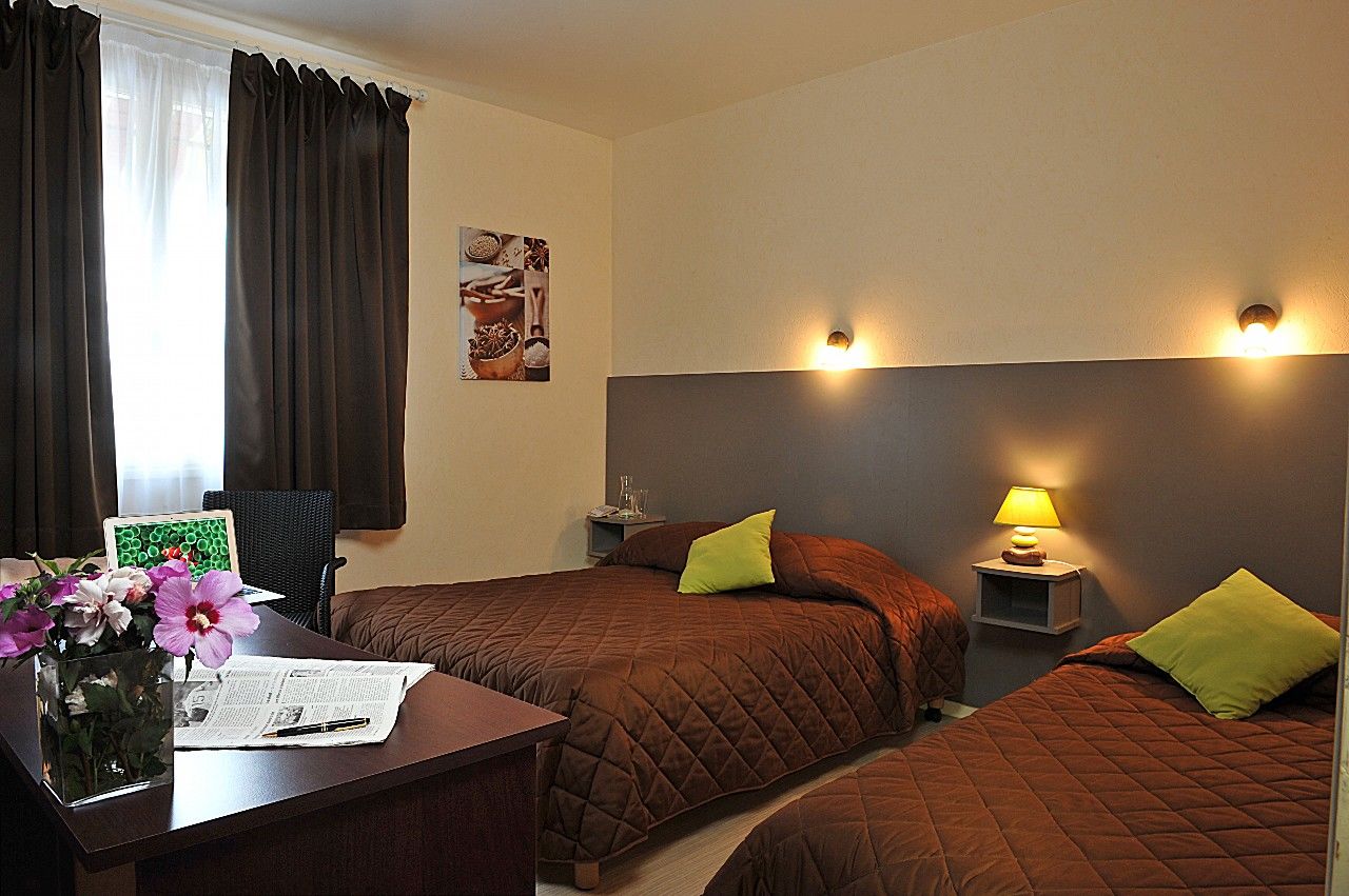 Logis Hotel Le Prieure Saint-Marcel  Exterior foto